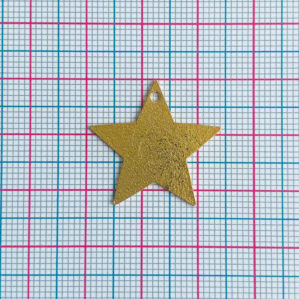 Dije Estrella Textura Diamantada • Baño de Oro • 24x23 mm 2