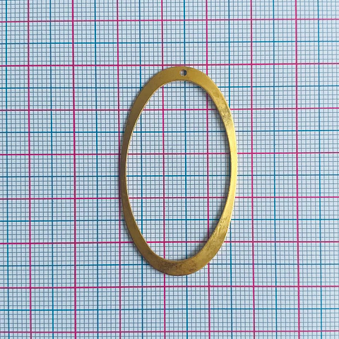 Dije Aro Marco Ovalado • Baño de Oro • 27x47 mm