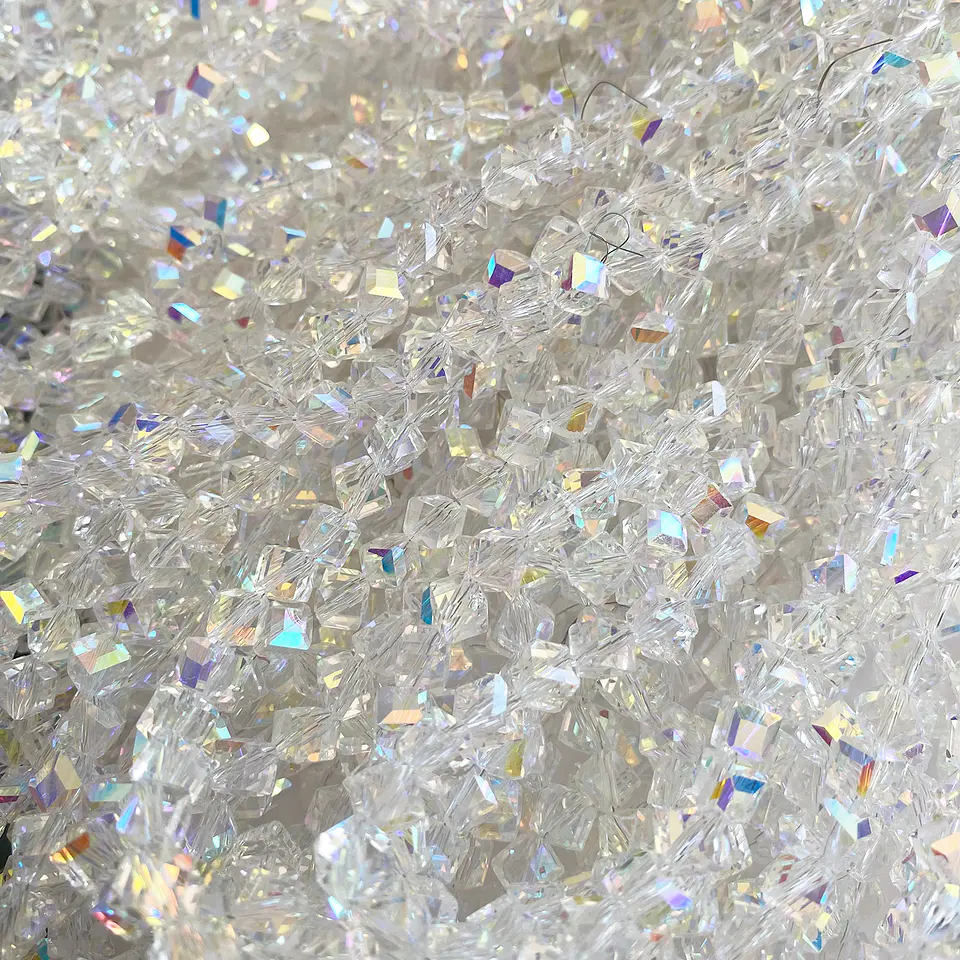 Cuenta de Rombo • Cristal • 6x6 mm 1