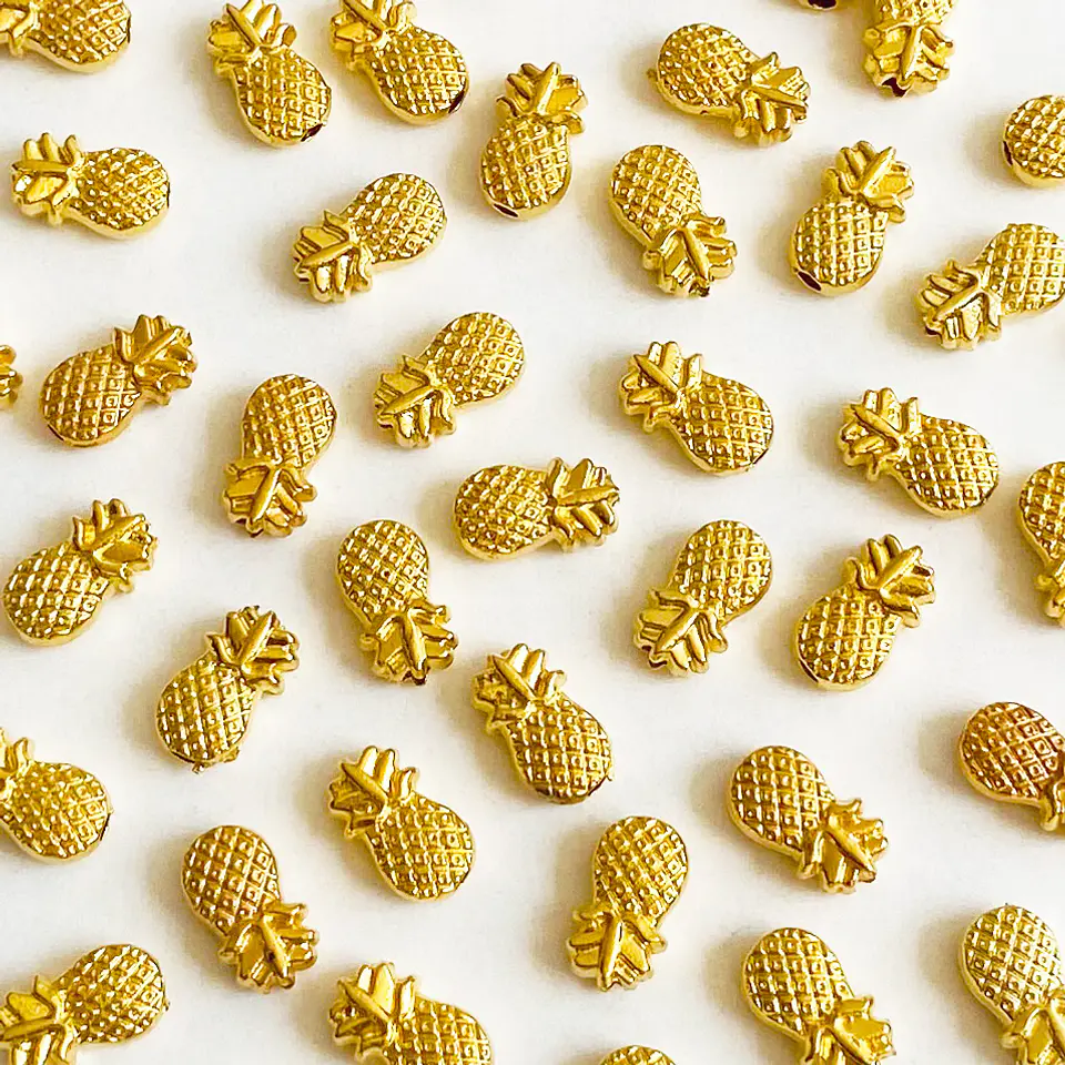 Separador Piña • Baño de Oro • 10x7 mm 1
