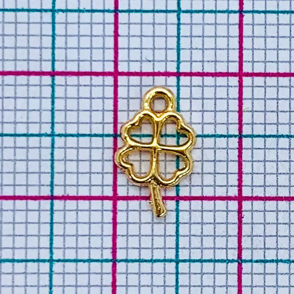 Dije Trebol de 4 Hojas Calado • año de Oro • 6x11 mm 2