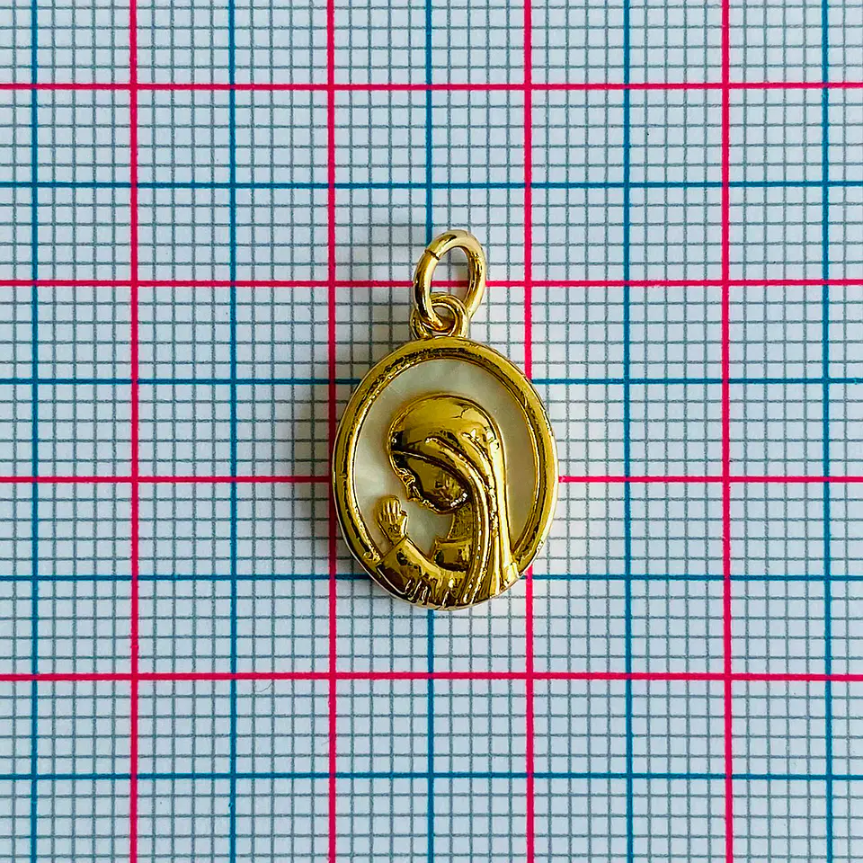 Medalla Virgen en Oración • Rodio • 12x17 mm 2