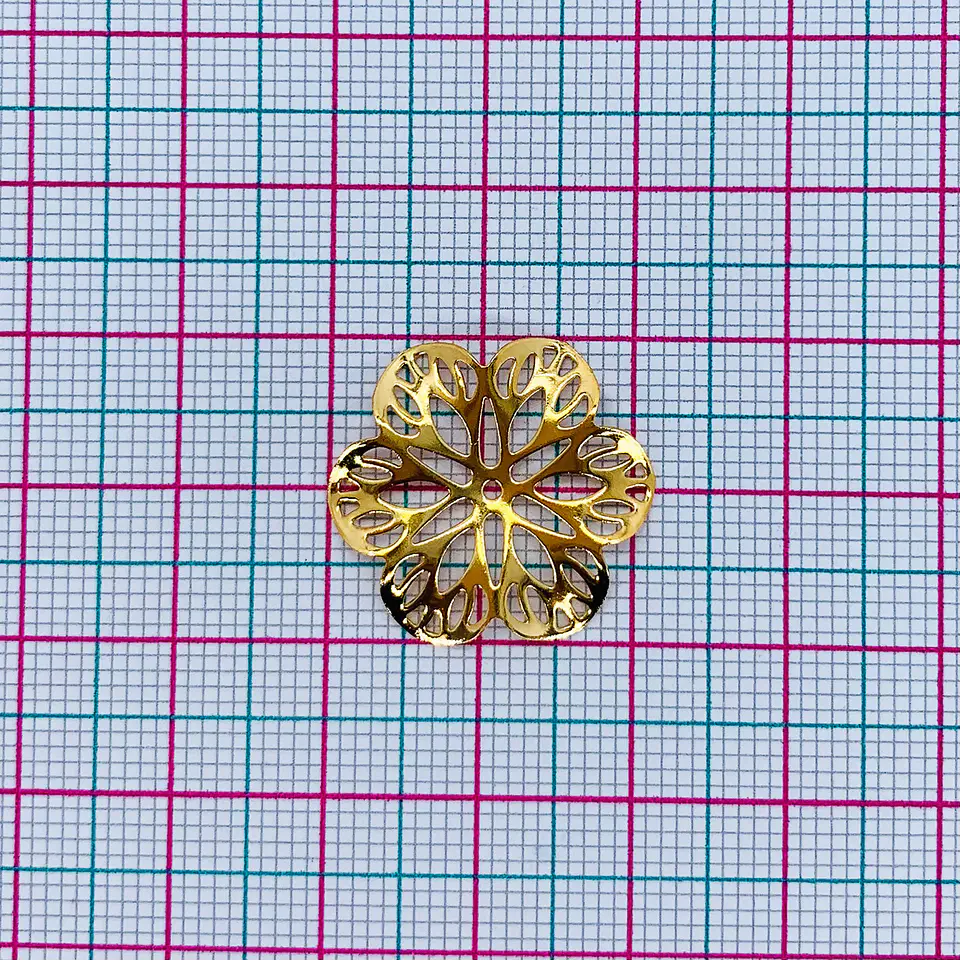 Dije Flor de Filigrana • Baño de Oro • 20x22 mm 2