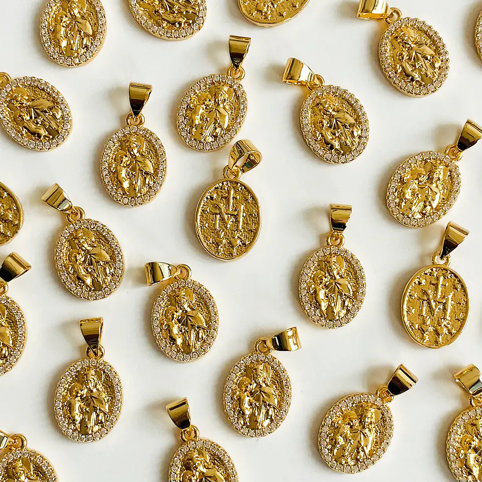 Medalla Ovalada Virgen del Carmen • Rodio • 11x16 mm 1