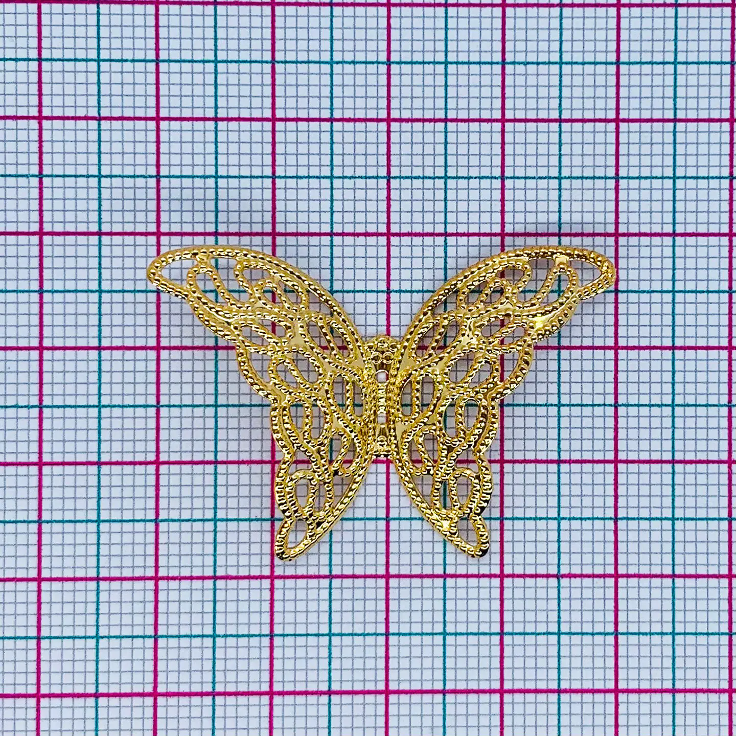 Dije Mariposa Calada • Baño de Oro • 40x28 mm 2