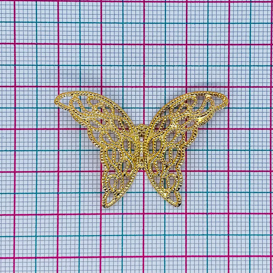 Dije Mariposa Calada • Baño de Oro • 40x28 mm 2
