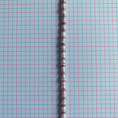Perla de Rio Arroz Lila • 6x7 mm