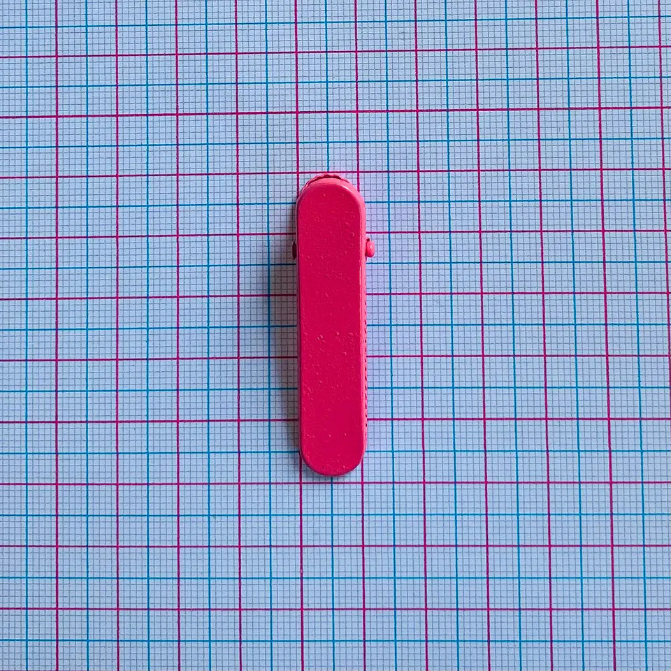 Pinza de Caimán Plana • Metálica • 50x13 mm 2