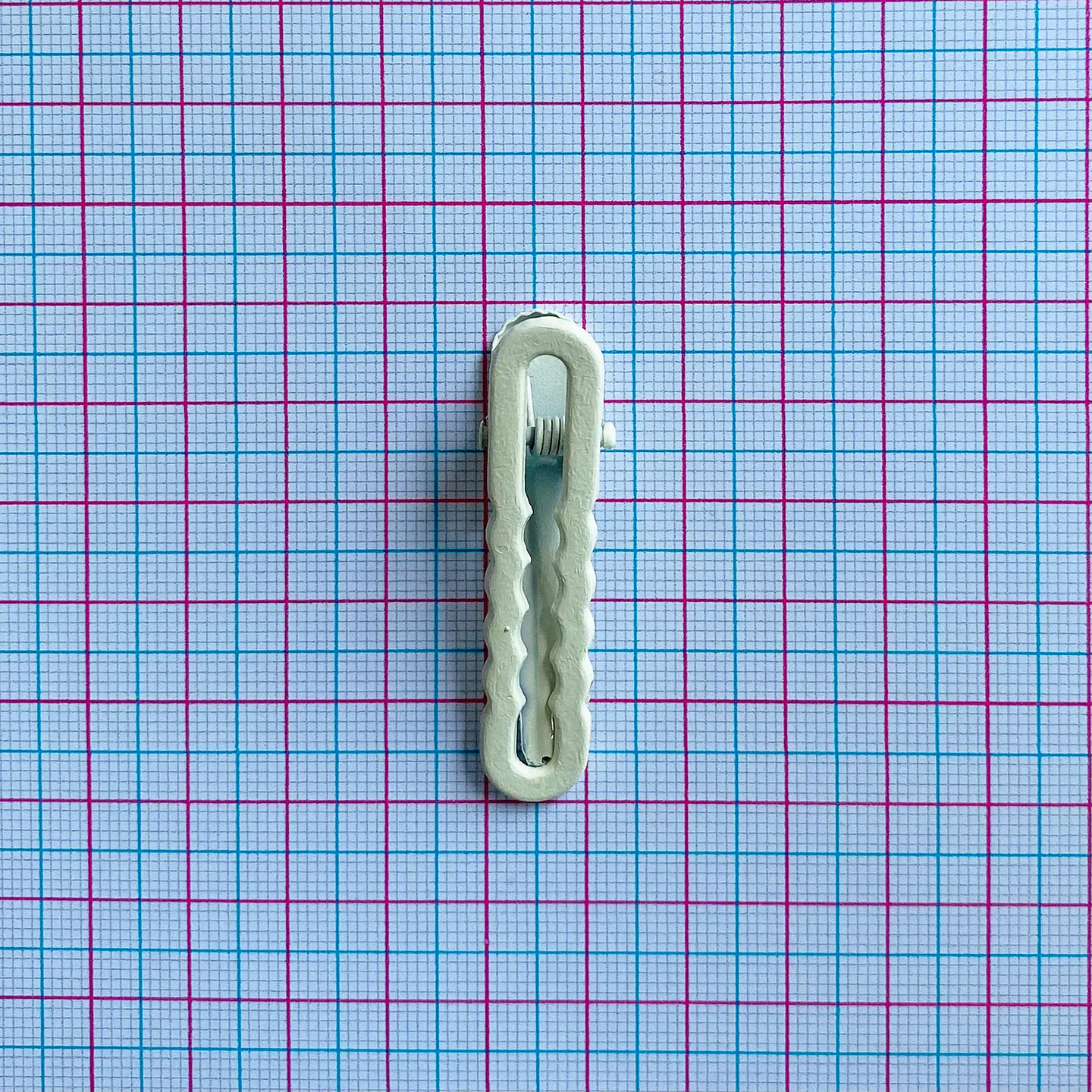 Pinza de Caimán Ondulada • Metálica • 50x10 mm 2