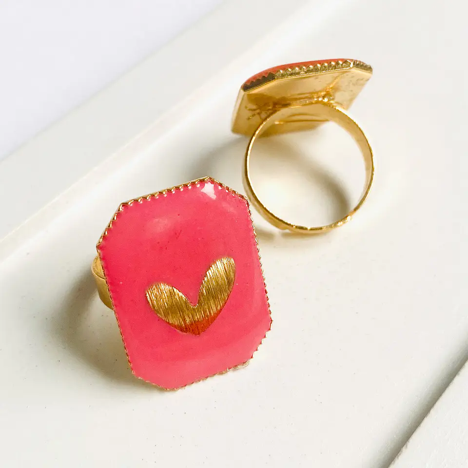 Anillo Rectangular Corazón • Baño de Oro 3
