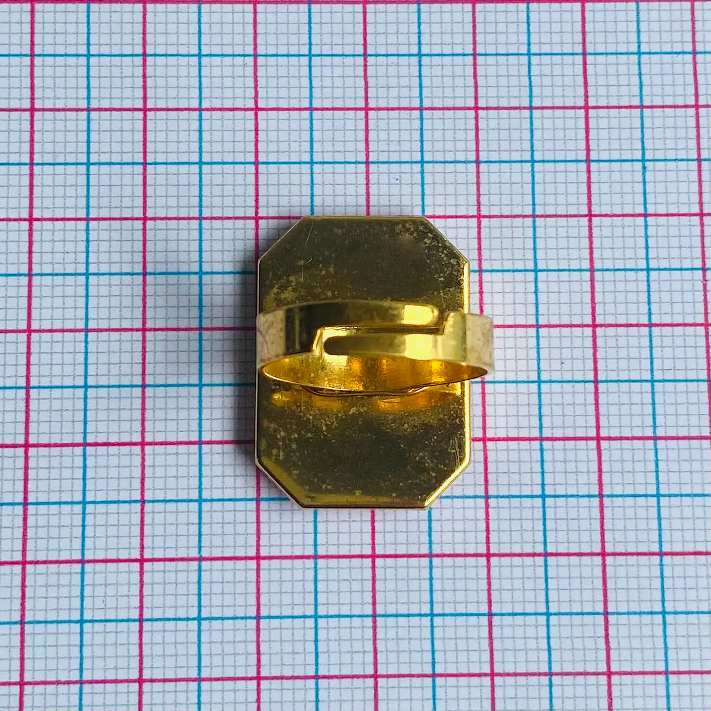 Anillo Rectangular Corazón • Baño de Oro 2
