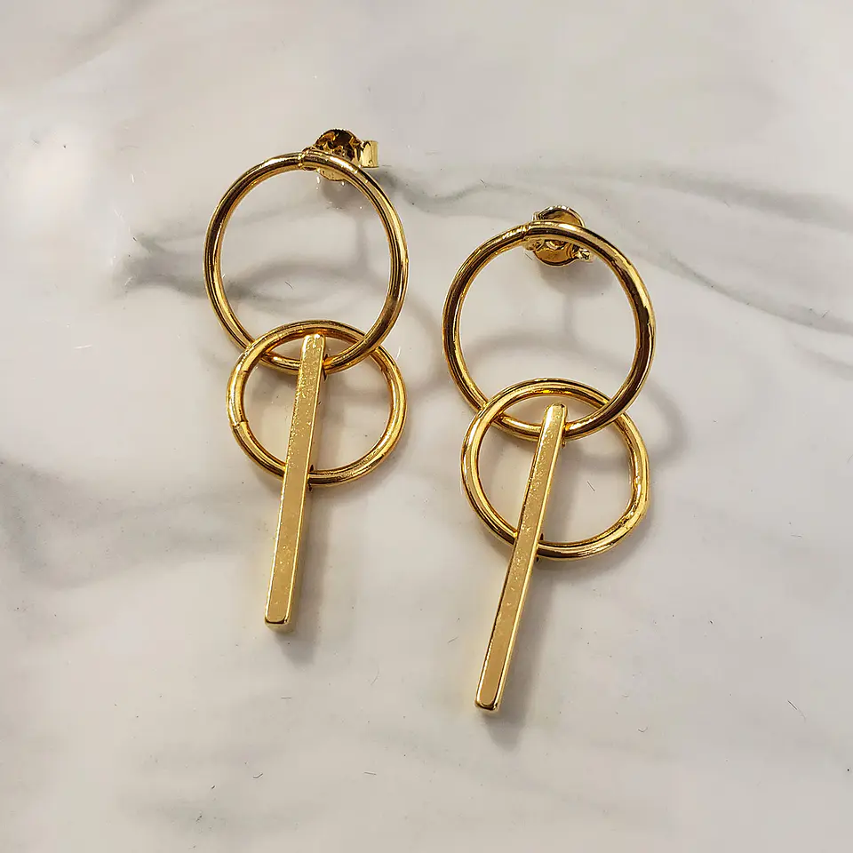 Aretes Circulos y Barra Lisa • Baño de Oro • 18x41 mm 1