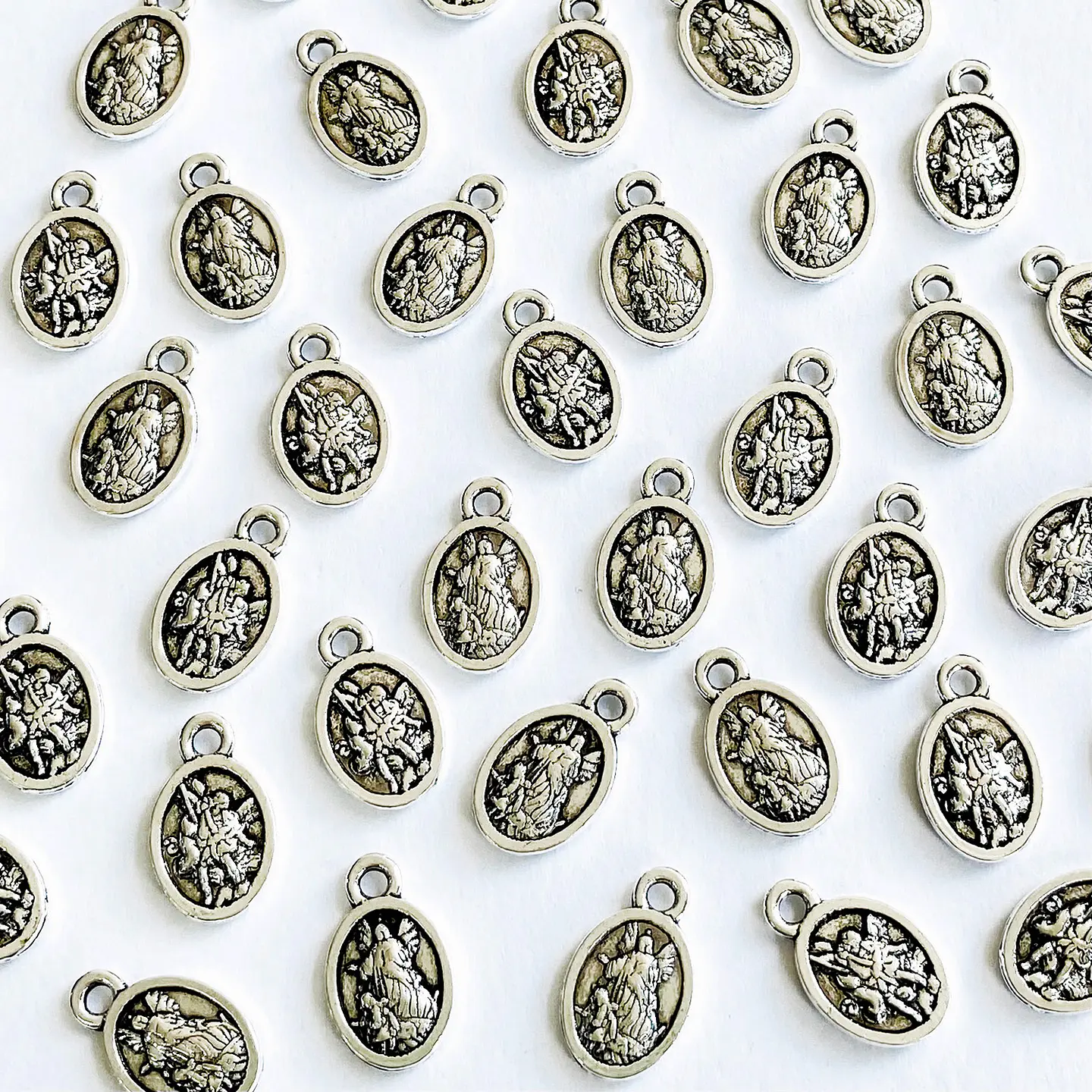 Medalla Mini Ángel de la Guarda / San Miguel Arcángel • Zamak • 8x14 mm 1