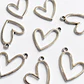 Dije Corazón Silueta • Zamak • 25x23 mm - Miniatura 1