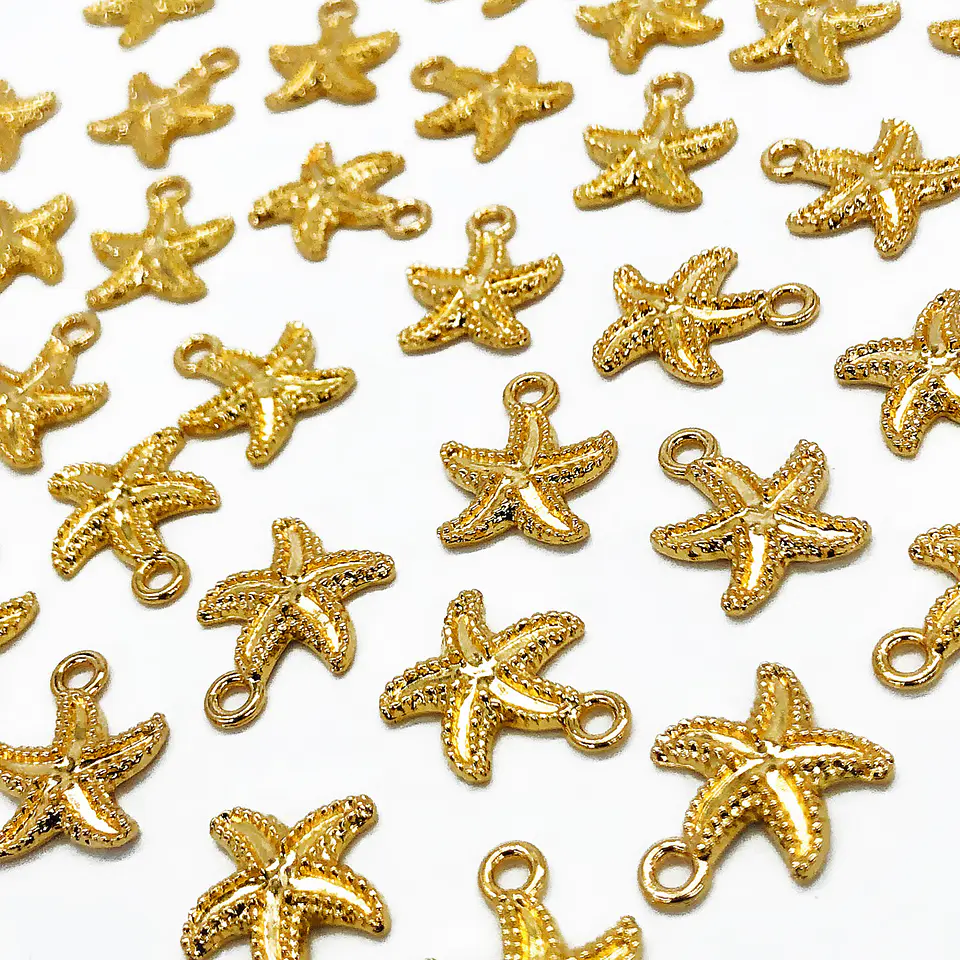 Dije Estrella de Mar Relieve • Baño de Oro • 18x15 mm 1