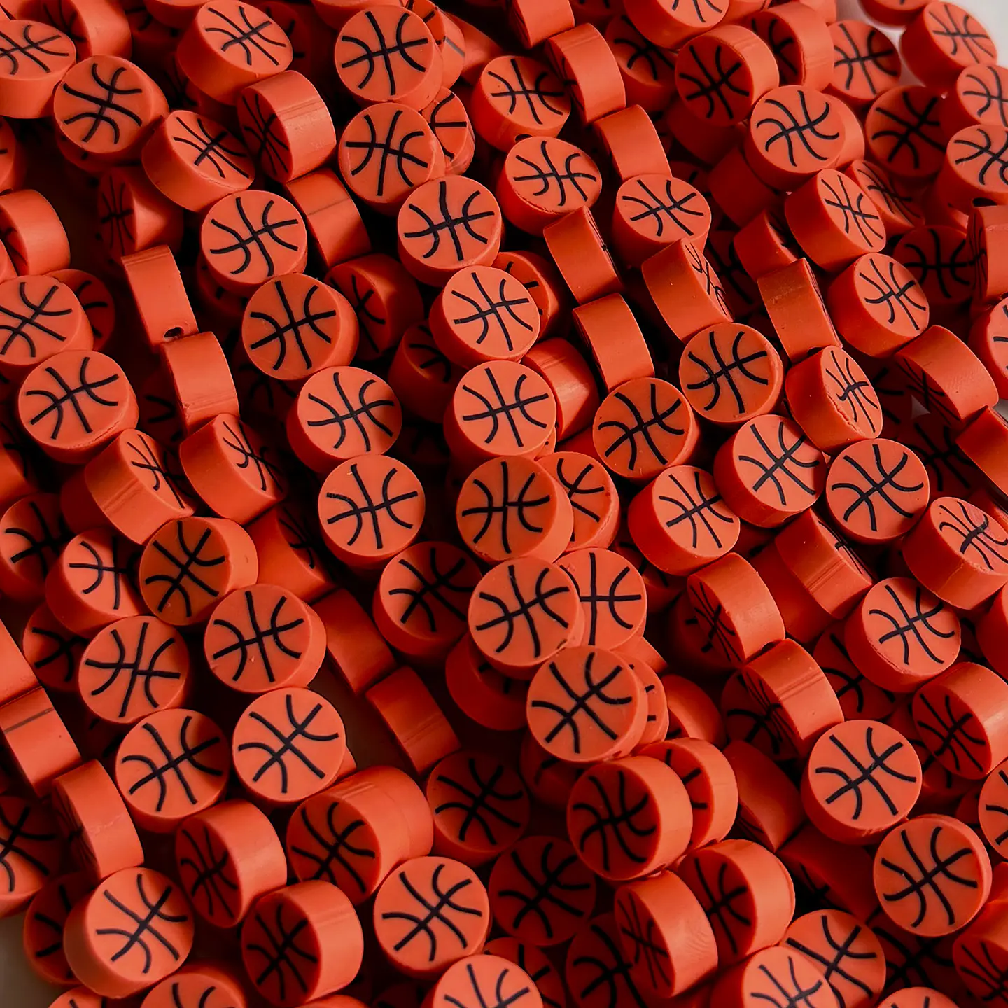 Separador Balón de Baloncesto • Fimo • 10x10 mm 1