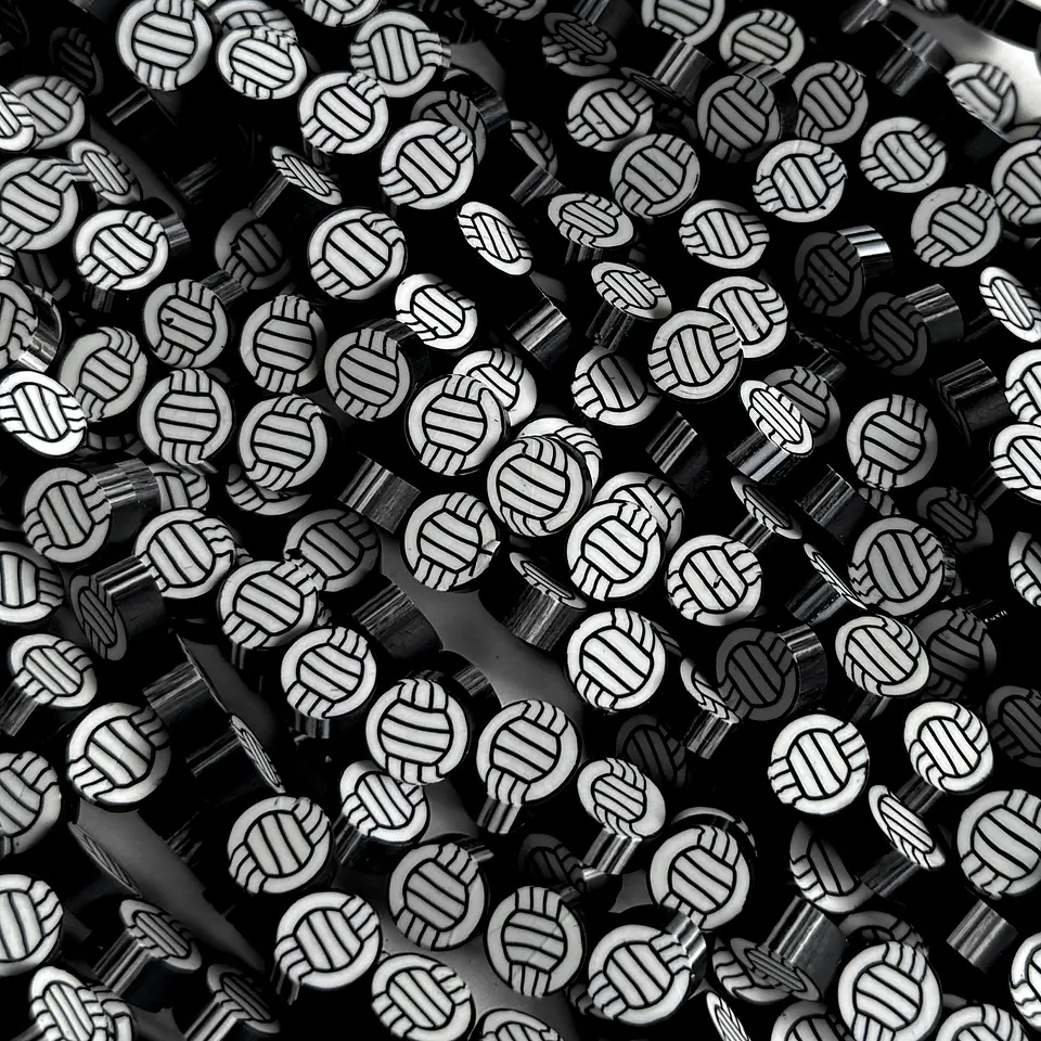 Separador Balón de Voleibol Negro • Fimo • 10x10 mm 1