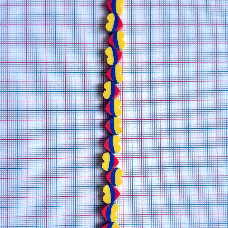 Separador Corazón Bandera Colombia • Fimo • 10x10 mm 2