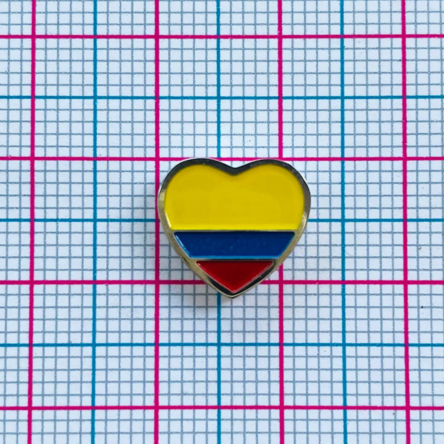 Pasante Corazón Bandera de Colombia • Acero • 12x12 mm 2