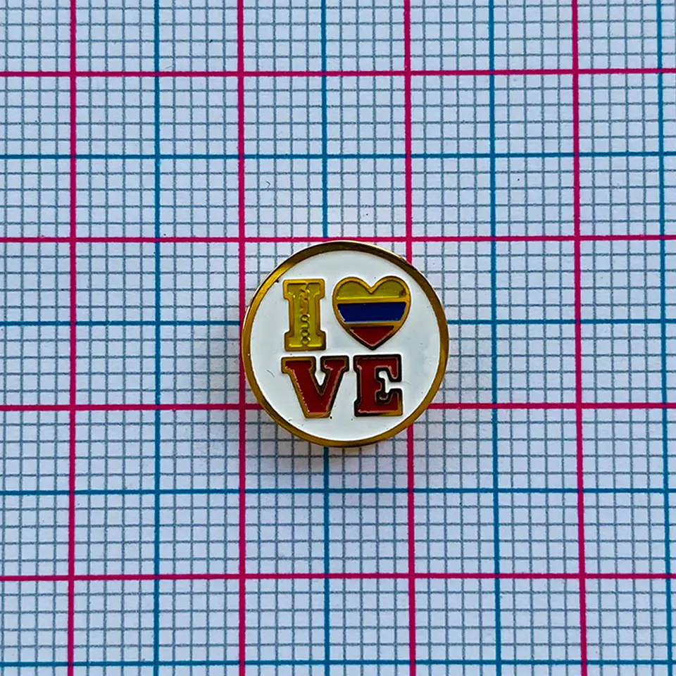 Pasante Redondo Love Corazón Bandera de Colombia • Acero • 12x12 mm 2