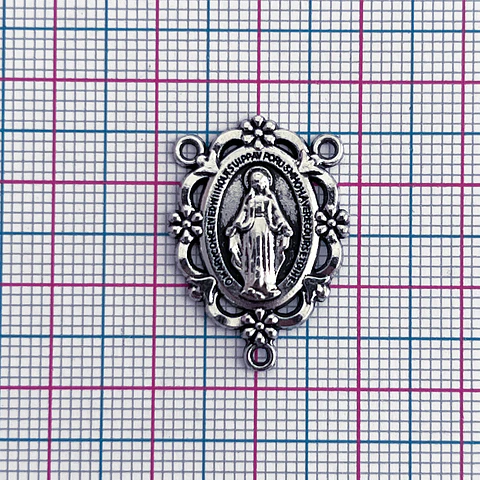 Centro de Rosario Virgen Milagrosa • Zamak • 18x25 mm