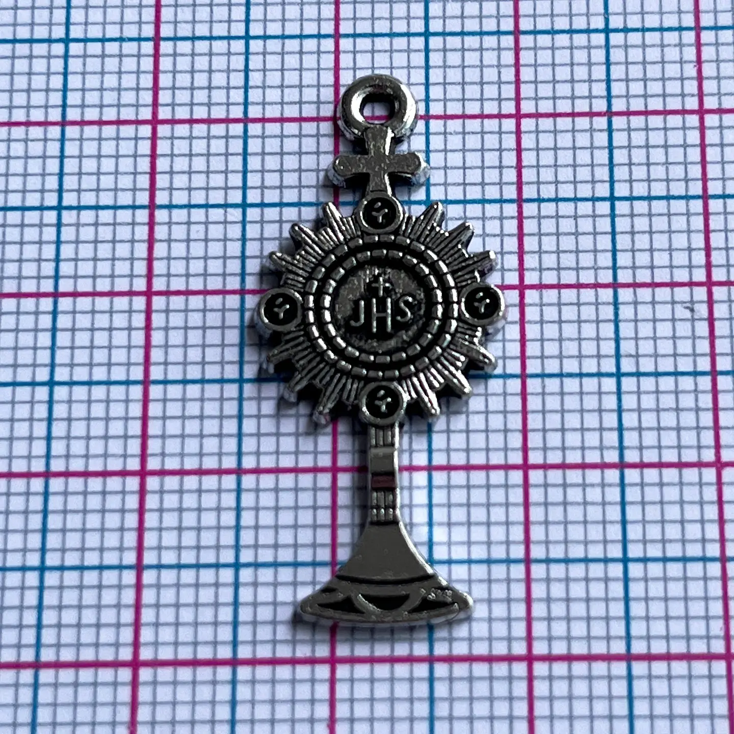 Dije Santísimo Sacramento • Zamak • 14x30 mm 2