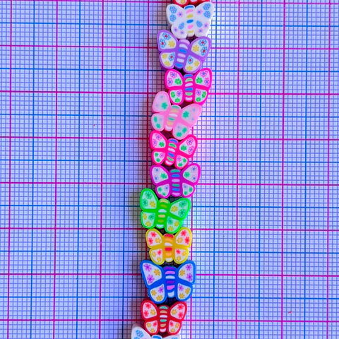 Pasante Mariposa Alas Estampadas • Fimo • 10x12 mm