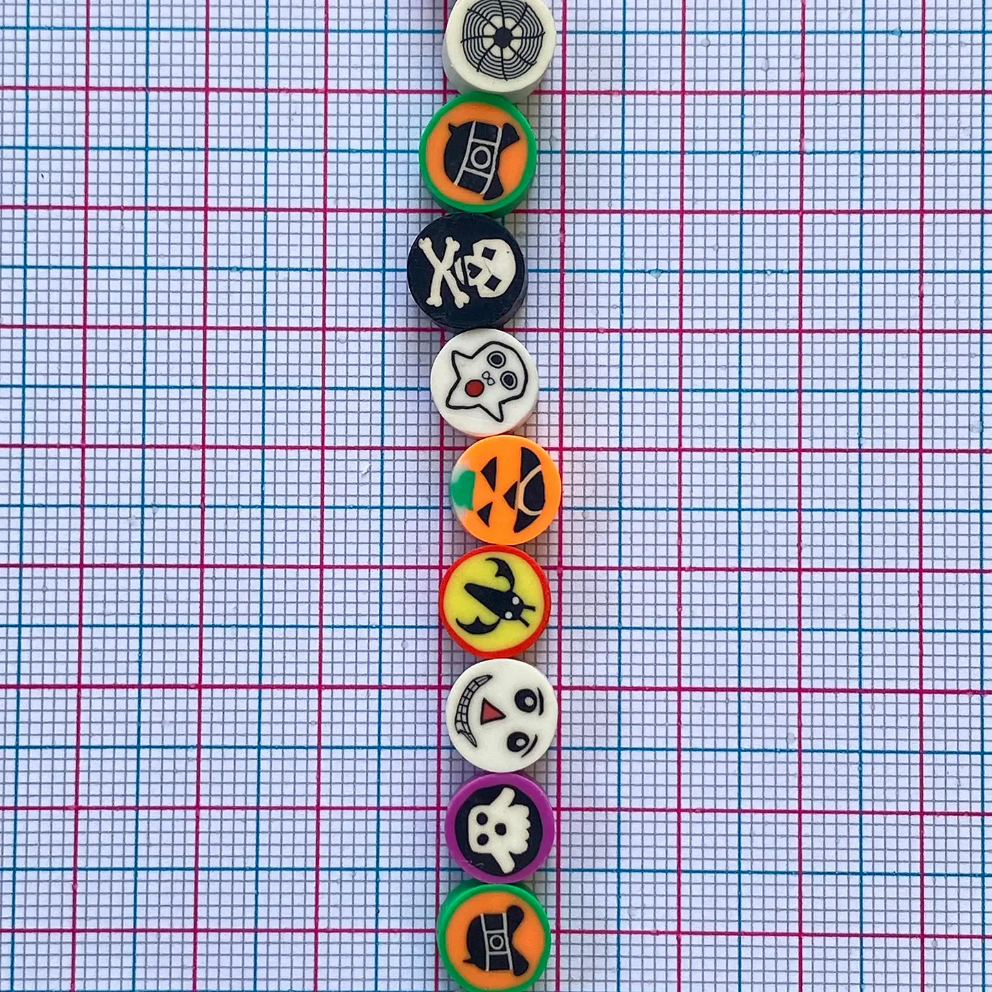 Pasante Disco Temática Halloween • Fimo • 10x10 mm 2