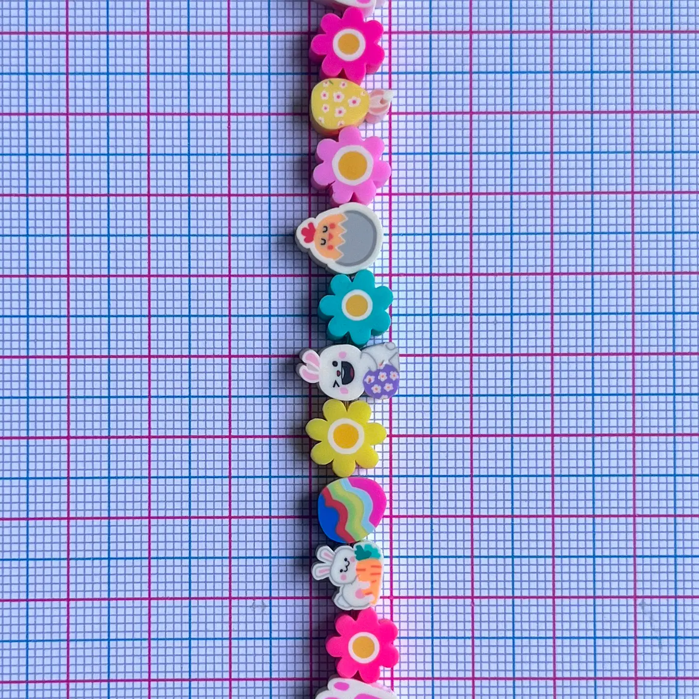 Pasante Temática Pascua • Fimo • 10x10 mm 2