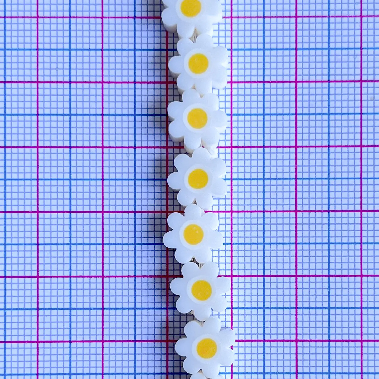 Pasante Margarita Blanca • Fimo • 10x10 mm 2