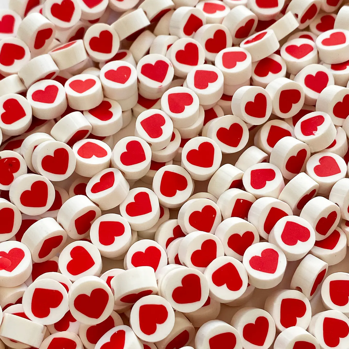 Pasante Disco Corazón Rojo • Fimo • 10x10 mm 1