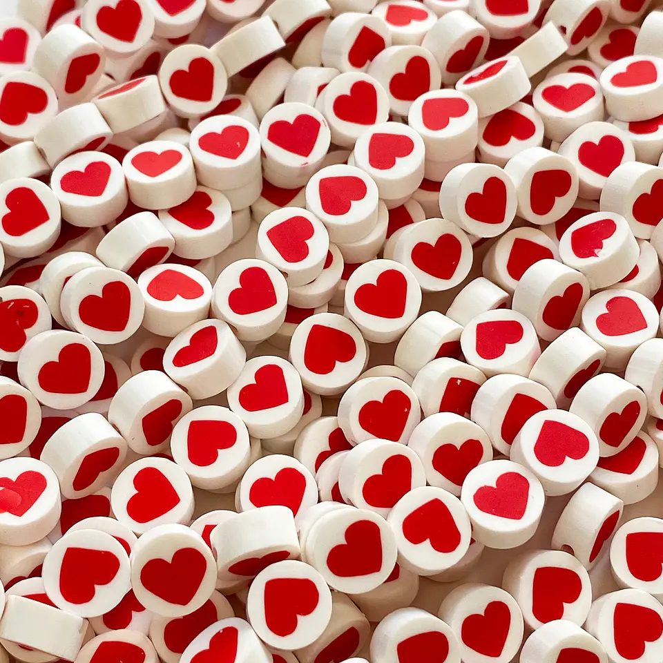Pasante Disco Corazón Rojo • Fimo • 10x10 mm 1