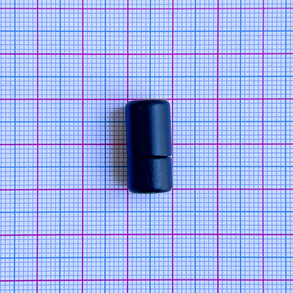 Broche Imán Cilíndrico Redondeado Negro • Zamak • 10x20 mm 2