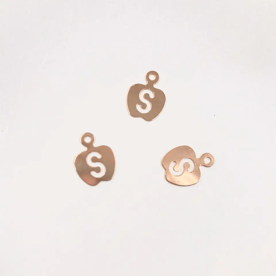 DIJE MANZANA PESOS T1328OR 1