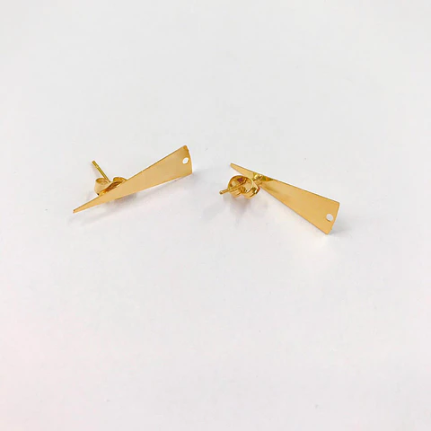 TOPO TRIÁNGULO BAÑO DE ORO T5431                                 