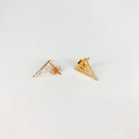 TOPO TRIÁNGULO BAÑO DE ORO T5408             