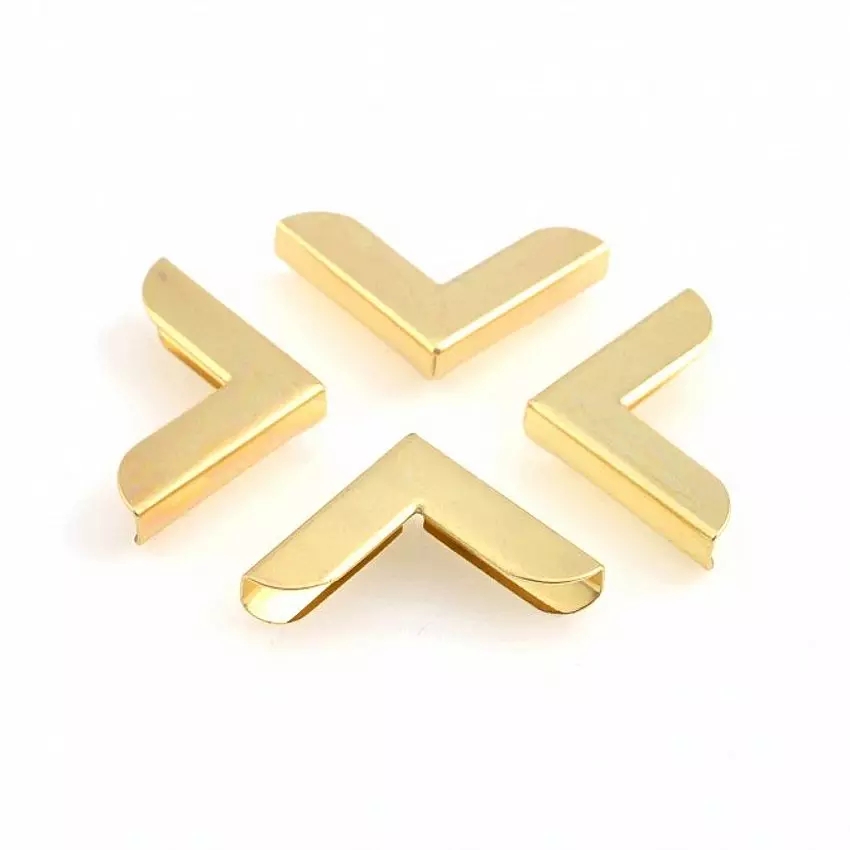 Esquineros Lisos 19 mm 2