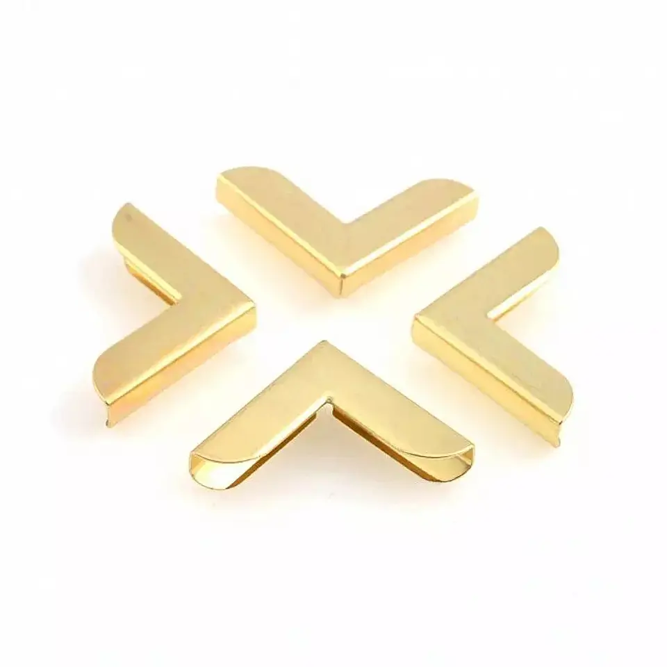 Esquineros Lisos 19 mm 2