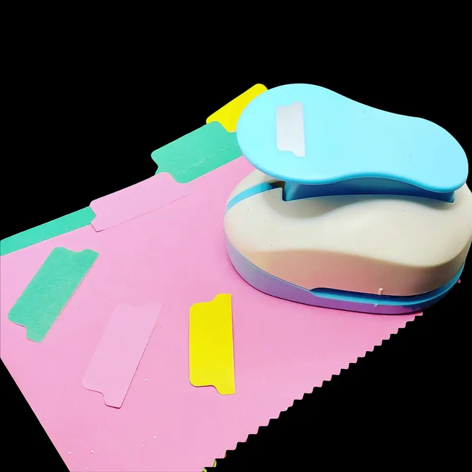 Perforadora pestañas (tab)  3
