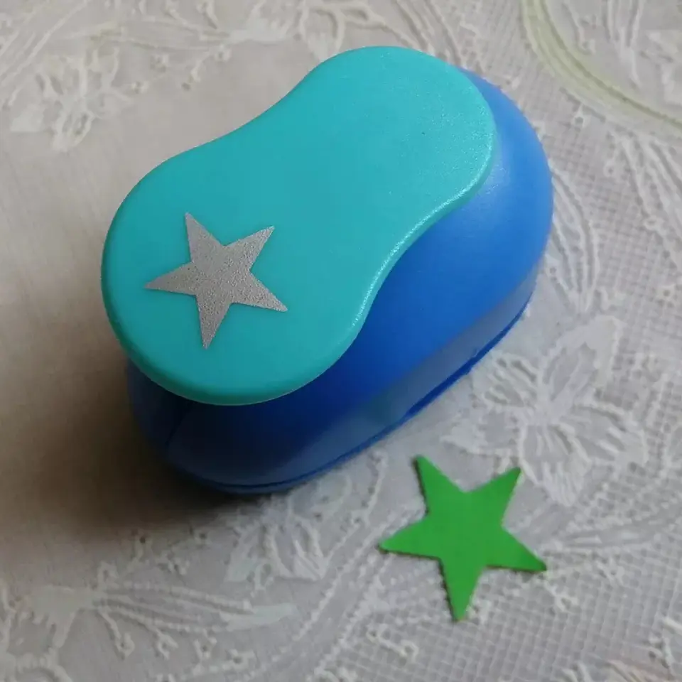 Perforadora Goma eva figuras 4