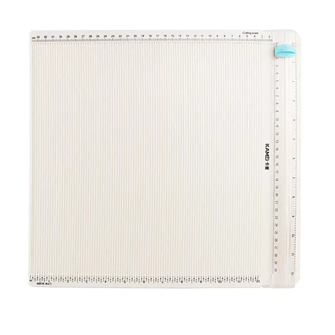 Plegadora Manual con guillotina