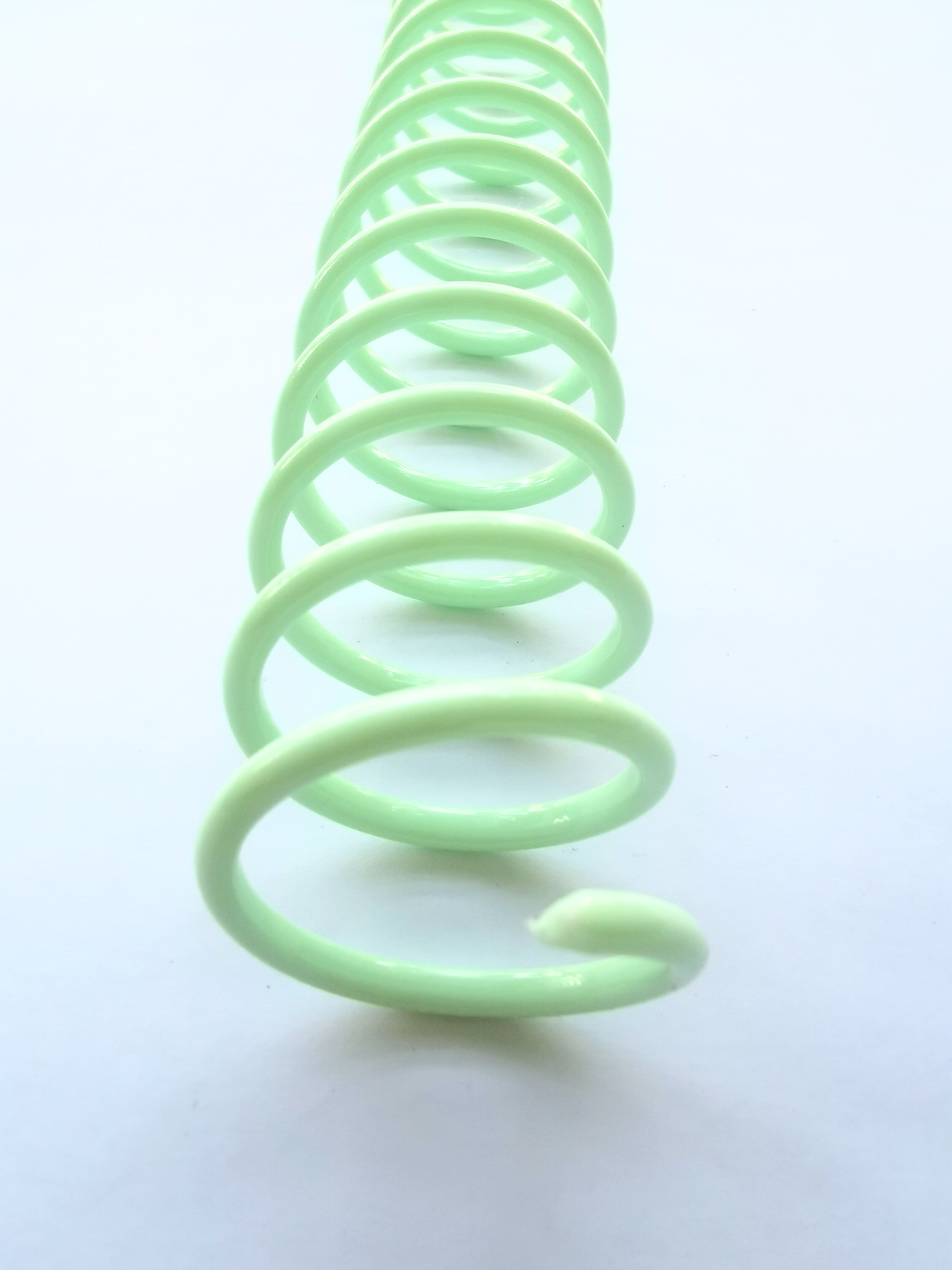 Espiral Plástico 2:1 (Para Cinch) 32 mm 4