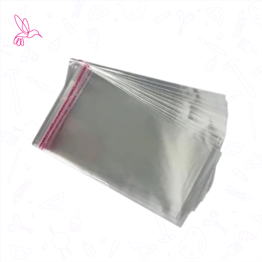 BOLSA TRANSPARENTE CON ADHESIVO 1