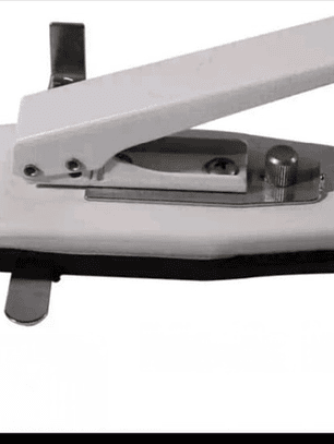 Perforadora Media luna