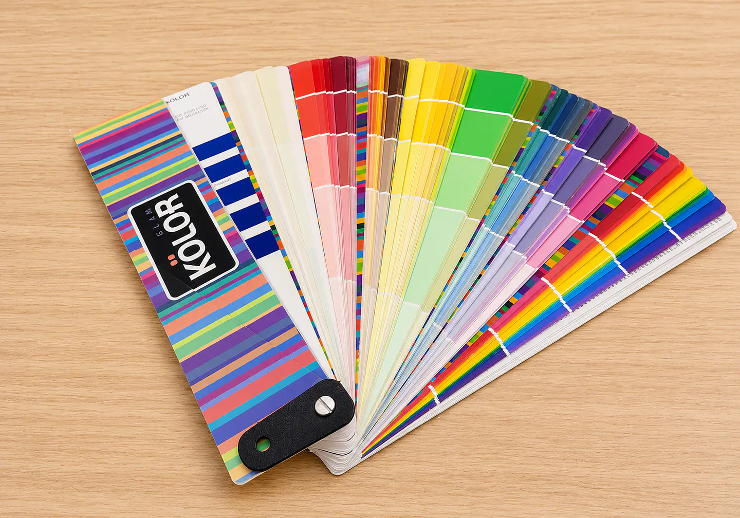  Abanico de Colores Kolor 1
