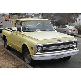 Manual De Taller Chevrolet C10/K10/C20/K20/C30/C40 (1967–1972) Ingles