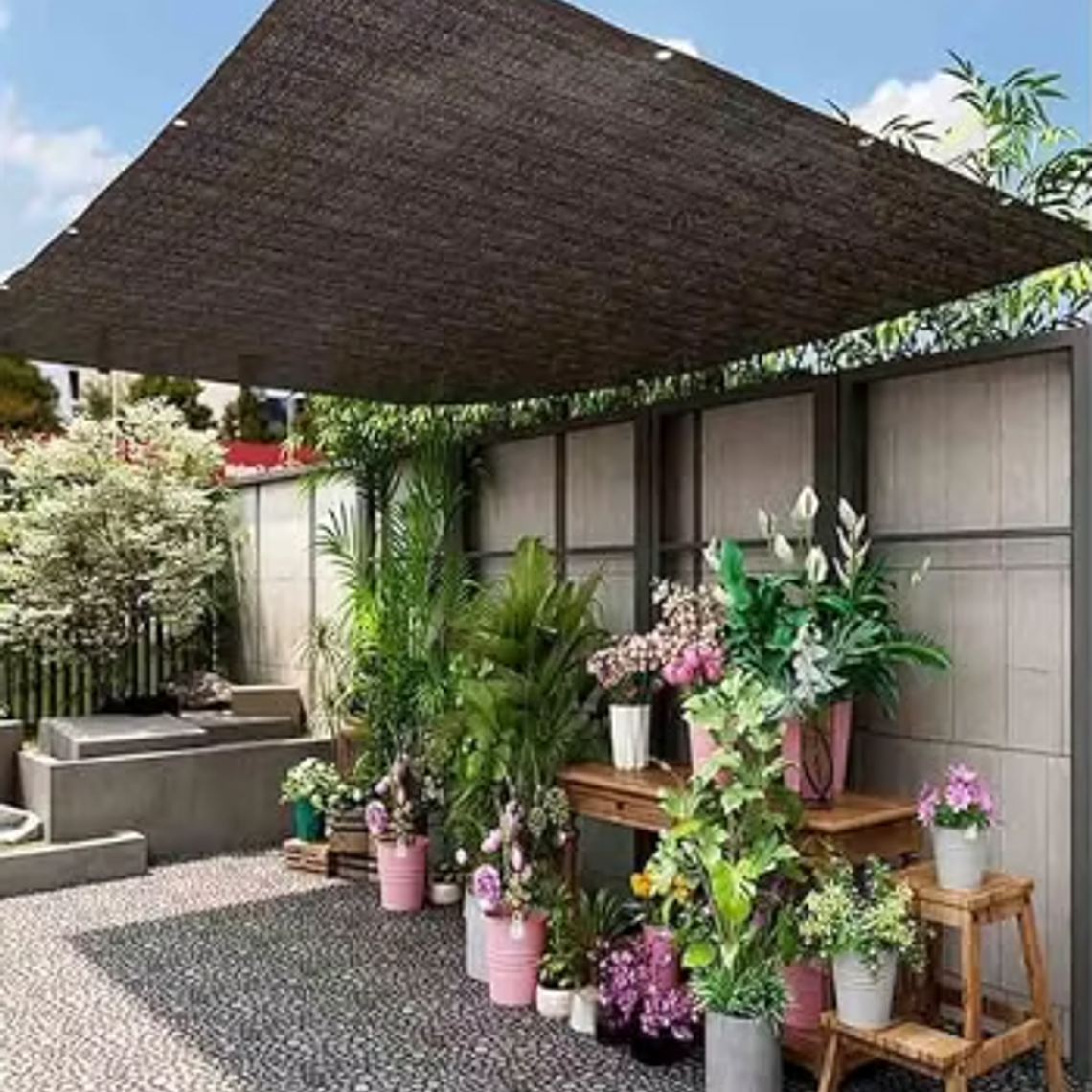 Rollo Malla raschel 80% 2.10x10 mts con ojetillos 16