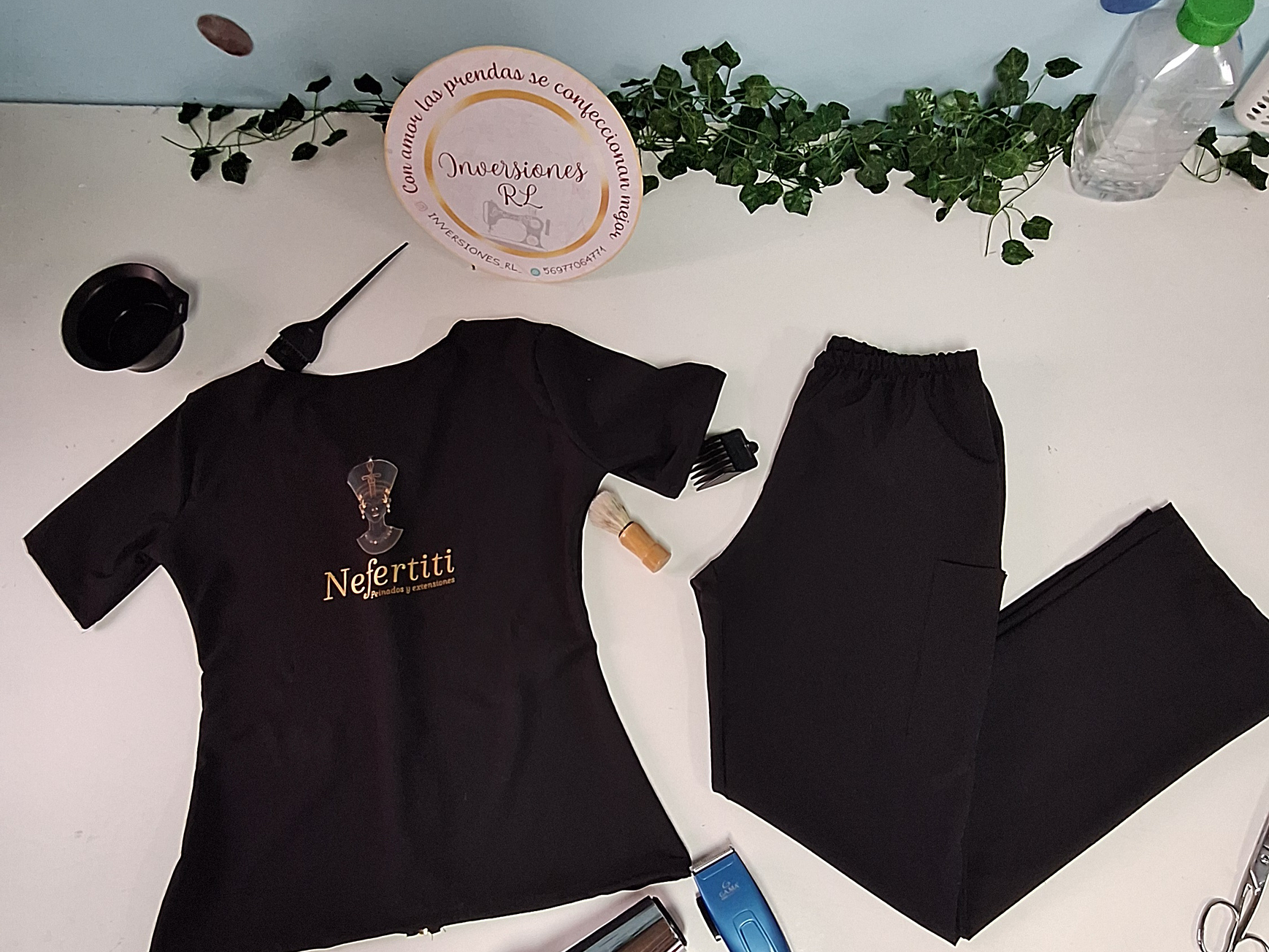 Uniforme antifluido negro 2