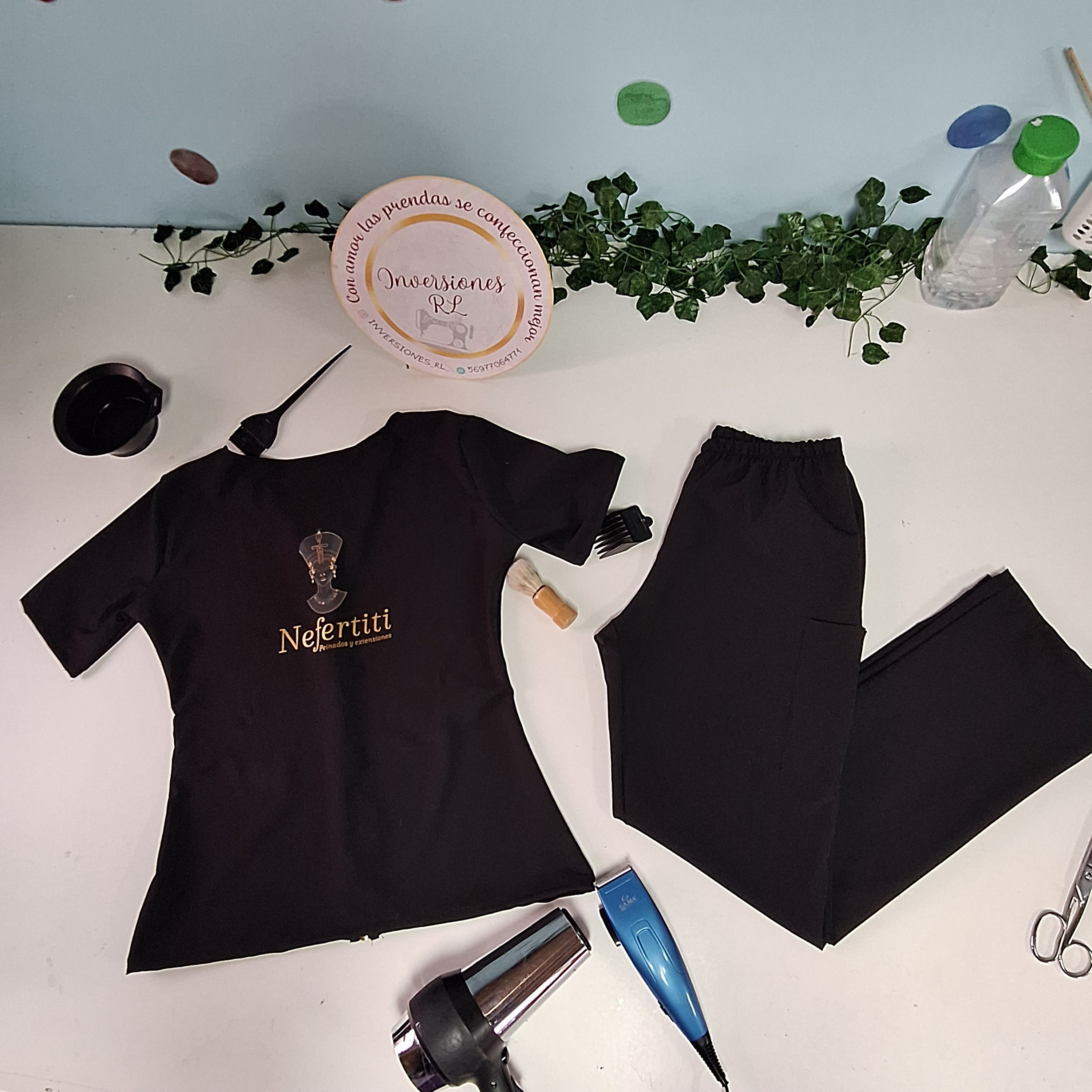 Uniforme antifluido negro 2