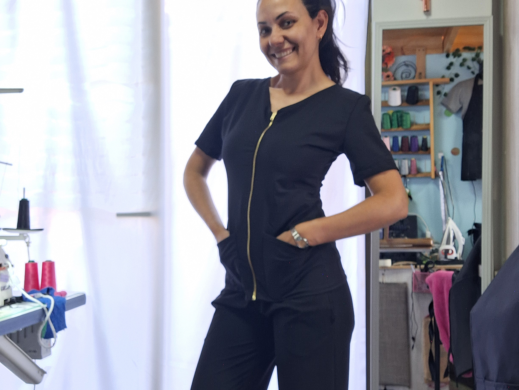 Uniforme antifluido negro 3